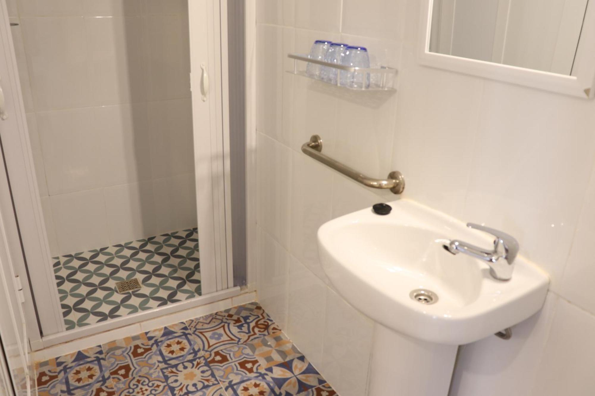 Hostal La Paloma I Calp Extérieur photo