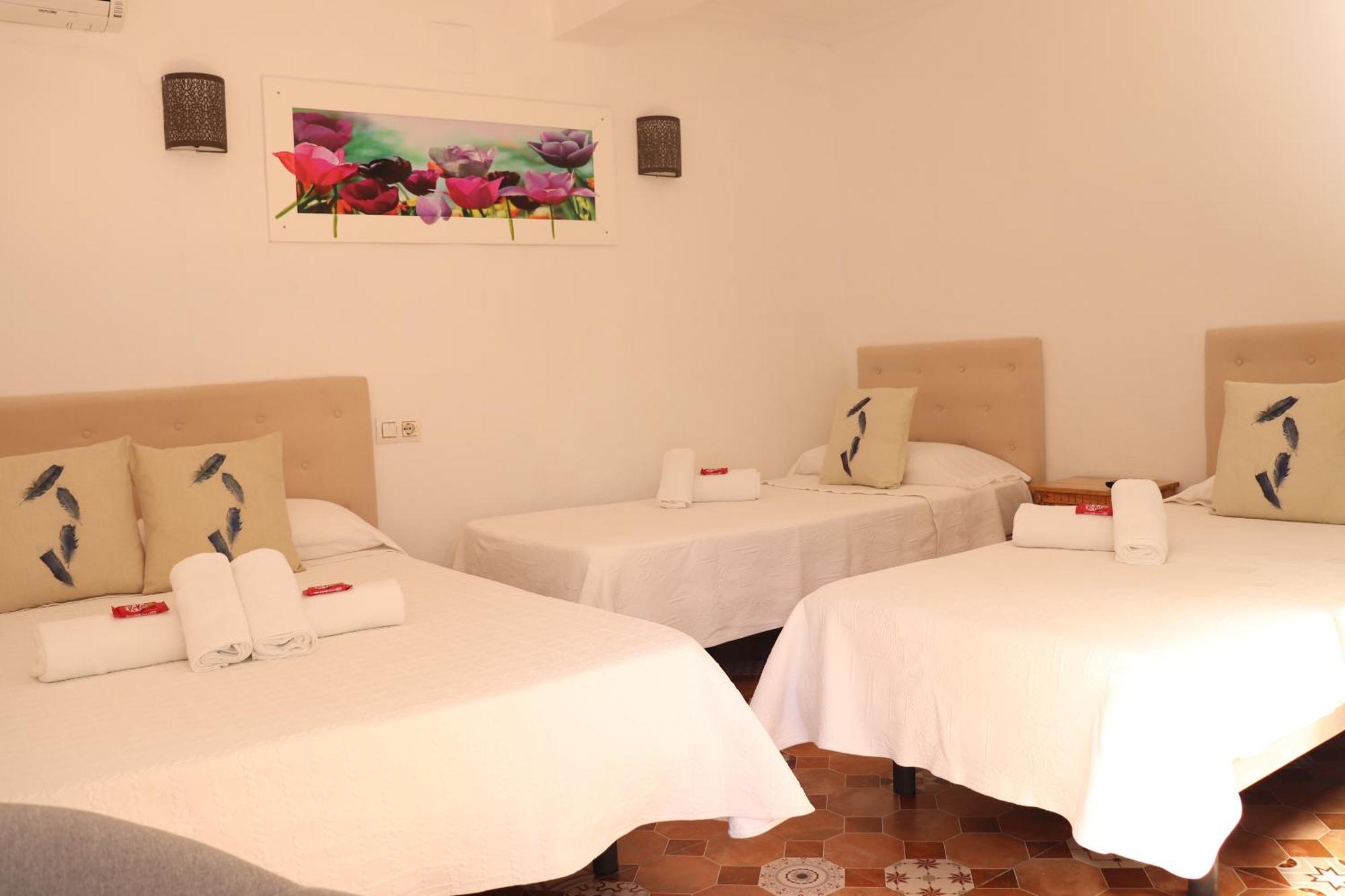 Hostal La Paloma I Calp Extérieur photo