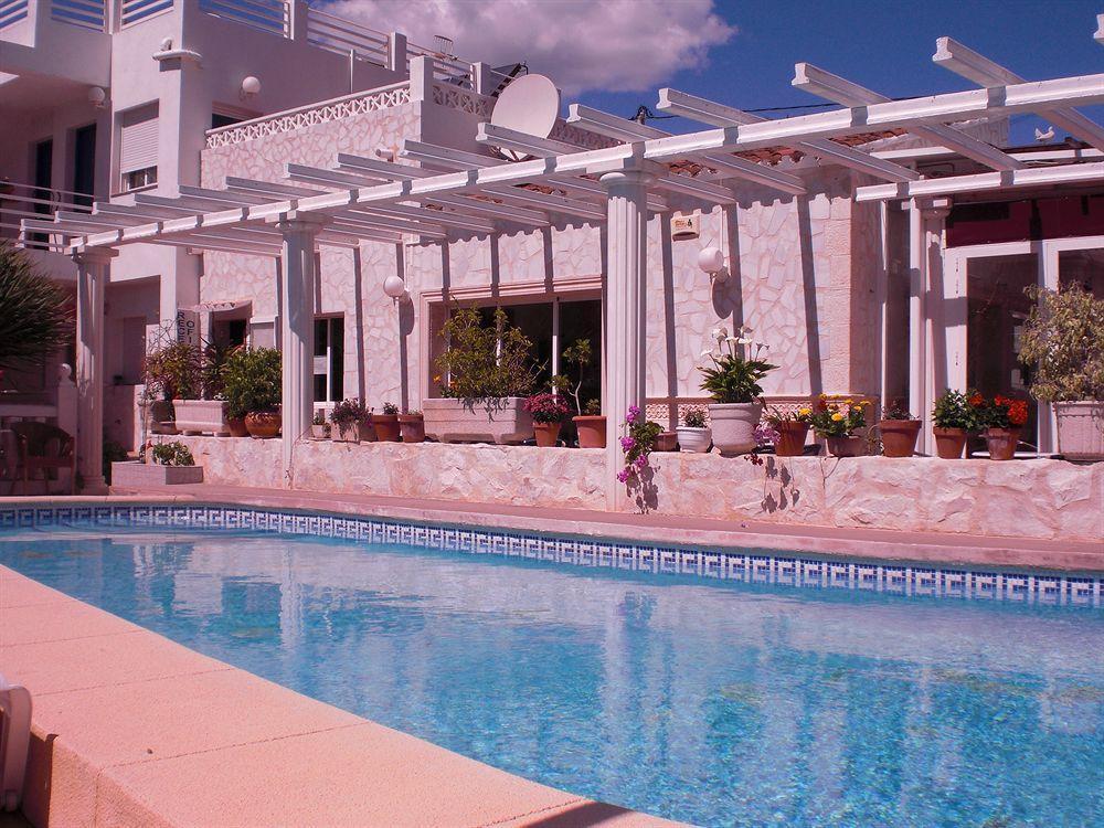 Hostal La Paloma I Calp Extérieur photo