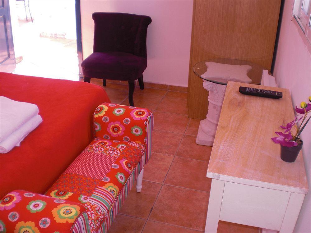 Hostal La Paloma I Calp Extérieur photo